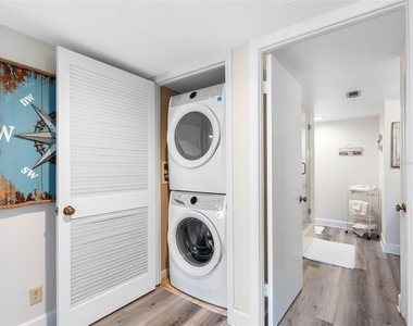 1460 Gulf Boulevard - Photo Thumbnail 27