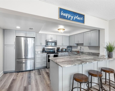 1460 Gulf Boulevard - Photo Thumbnail 5