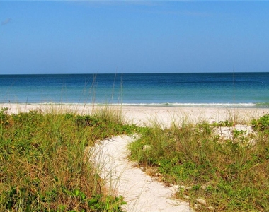 1460 Gulf Boulevard - Photo Thumbnail 35