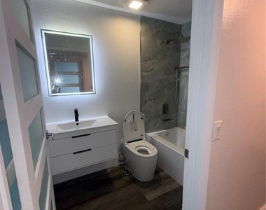 9481 Highland Oak Drive - Photo Thumbnail 45