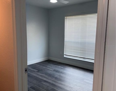 9481 Highland Oak Drive - Photo Thumbnail 31