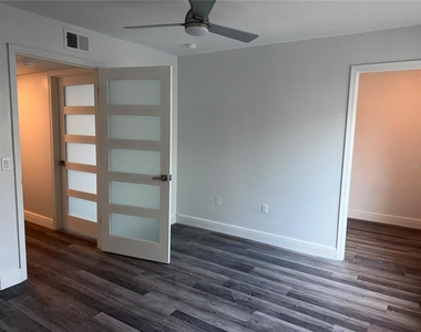 9481 Highland Oak Drive - Photo Thumbnail 42