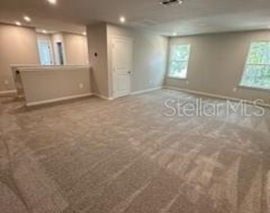 3490 Timber Crossing Avenue - Photo Thumbnail 8