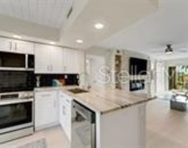 6372 Palma Del Mar Boulevard S - Photo Thumbnail 8