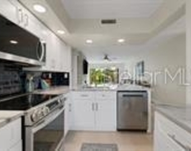 6372 Palma Del Mar Boulevard S - Photo Thumbnail 10