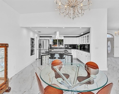 12904 Banyan Road - Photo Thumbnail 24