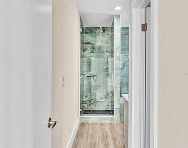 12904 Banyan Road - Photo Thumbnail 43
