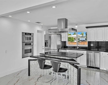 12904 Banyan Road - Photo Thumbnail 26