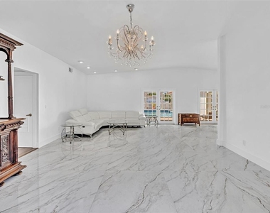 12904 Banyan Road - Photo Thumbnail 14