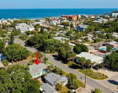1907 2nd Street - Photo Thumbnail 37