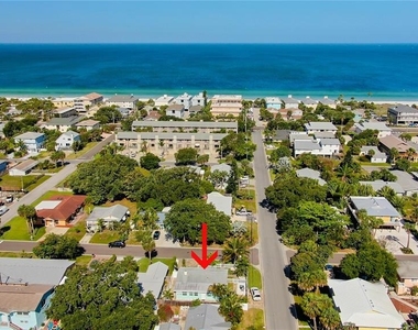1907 2nd Street - Photo Thumbnail 44