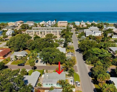 1907 2nd Street - Photo Thumbnail 1