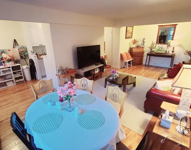 66-15 Thornton Place - Photo Thumbnail 7