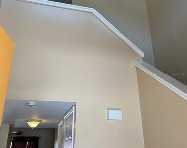 2777 N Poinciana Boulevard - Photo Thumbnail 12