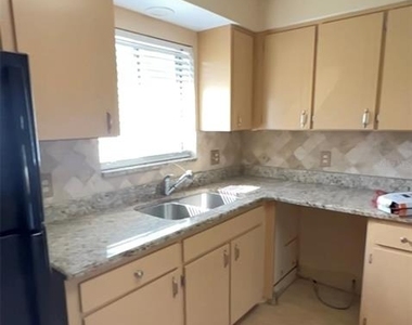 2777 N Poinciana Boulevard - Photo Thumbnail 20