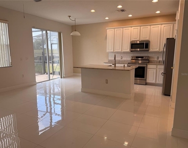 1112 Pine Ridge Drive - Photo Thumbnail 13