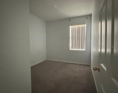 1112 Pine Ridge Drive - Photo Thumbnail 19