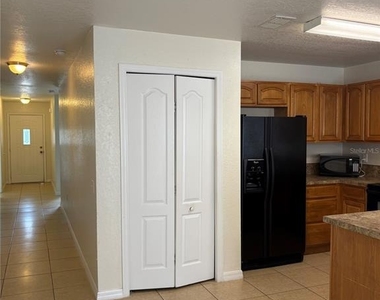 756 Camel Court - Photo Thumbnail 14