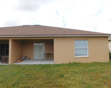 756 Camel Court - Photo Thumbnail 17