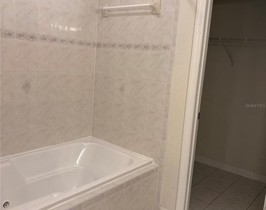 756 Camel Court - Photo Thumbnail 10