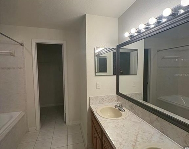 756 Camel Court - Photo Thumbnail 9