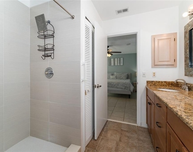 125 Allison Avenue - Photo Thumbnail 12