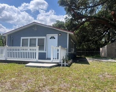 1400 Dakota Avenue - Photo Thumbnail 8