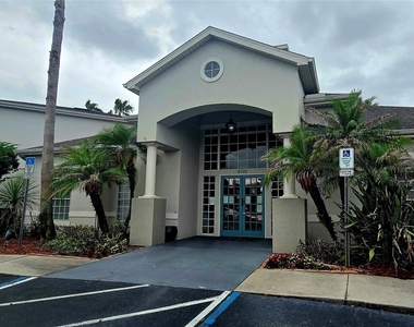 9005 Lee Vista Blvd - Photo Thumbnail 15