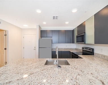 5579 Millenia Park Blvd - Photo Thumbnail 5
