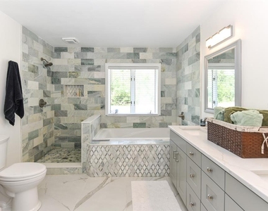 213 Riverbend Road - Photo Thumbnail 27