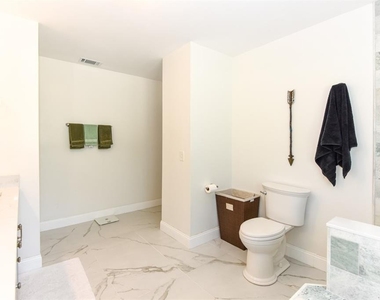 213 Riverbend Road - Photo Thumbnail 26