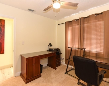 213 Riverbend Road - Photo Thumbnail 29