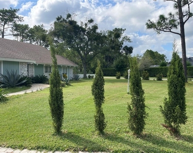 213 Riverbend Road - Photo Thumbnail 4