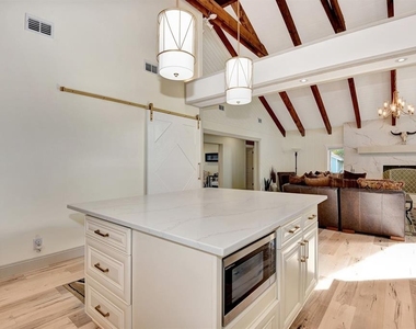 213 Riverbend Road - Photo Thumbnail 17