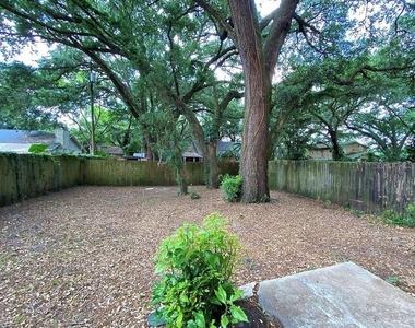 3254 Howell Branch Road - Photo Thumbnail 15