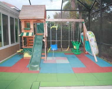 6935 Brescia Way - Photo Thumbnail 13