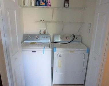 7501 Bliss Way - Photo Thumbnail 13