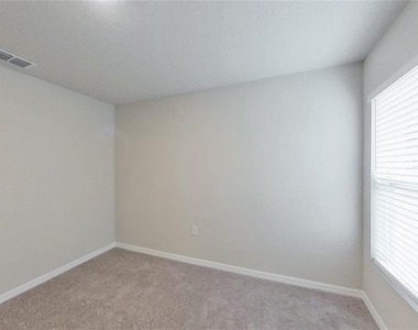 8755 N Nobleton Way - Photo Thumbnail 9