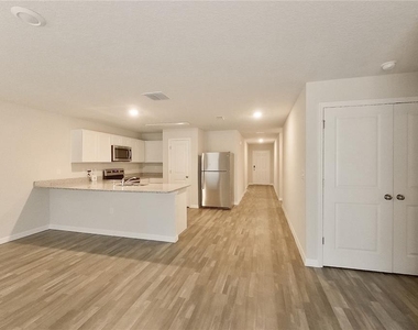 8755 N Nobleton Way - Photo Thumbnail 2
