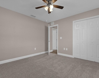 324 Avenue Y Ne - Photo Thumbnail 17
