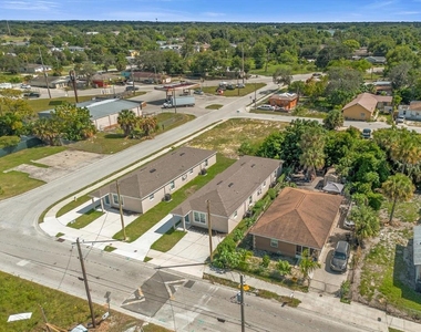 324 Avenue Y Ne - Photo Thumbnail 5