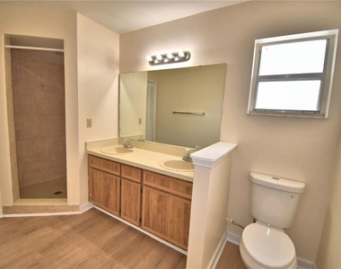 11701 Minto Court - Photo Thumbnail 31