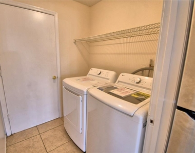 11701 Minto Court - Photo Thumbnail 14