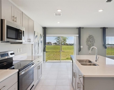 4904 Bluebell Court - Photo Thumbnail 11