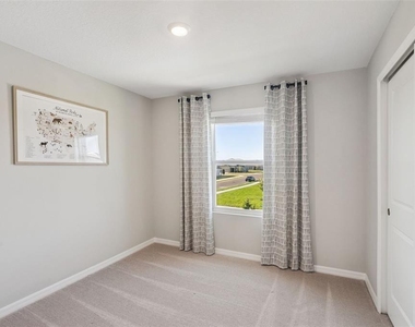 4904 Bluebell Court - Photo Thumbnail 23
