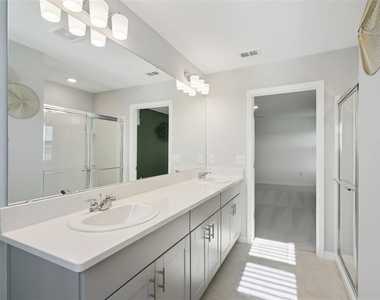 4904 Bluebell Court - Photo Thumbnail 20