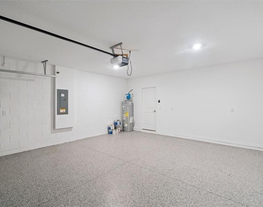 4904 Bluebell Court - Photo Thumbnail 28