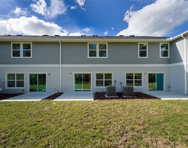 16607 Luminary Loop - Photo Thumbnail 17