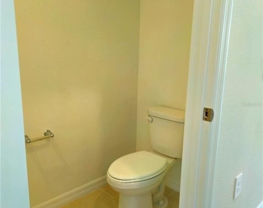 16305 Bird Of Paradise Avenue - Photo Thumbnail 6