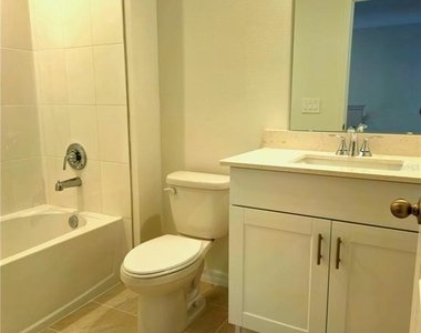 16305 Bird Of Paradise Avenue - Photo Thumbnail 18